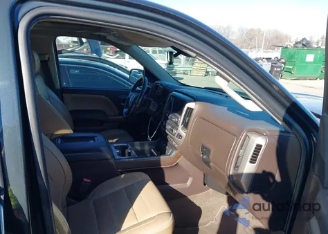 2018 GMC Sierra 1500 Denali z USA, uszkodzony, nr VIN 3GTU2PEJ1JG473571